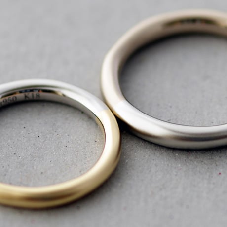 マリッジリング・結婚指輪【2本セット/Novum（ノウム）】｜プラチナ×K18YG＆K18BG / Combination｜[Artisan Works]