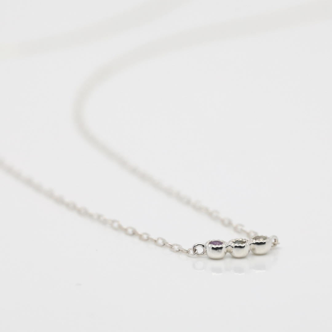 大切な人の宝石を紡ぐネックレス【選べる誕生石-3石-】｜シルバー925