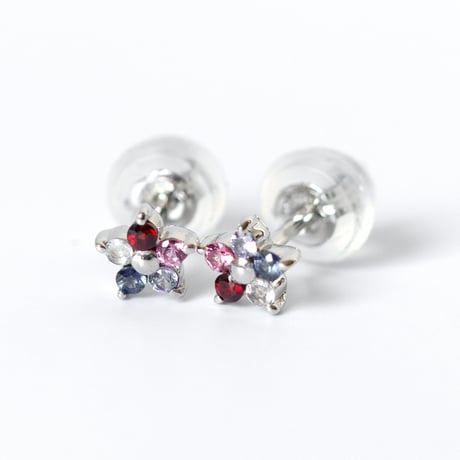 大切な絆を誕生石で紡ぐピアス【5石-選べる誕生石】｜Pt950｜Family Pierce Penta（ファミリーピアス・ペンタ）｜Artisan Works