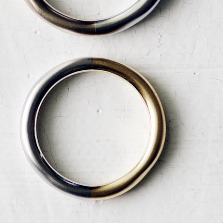 マリッジリング・結婚指輪【2本セット/Novum（ノウム）】｜プラチナ×K18YG＆K18BG / Combination｜[Artisan Works]