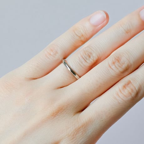 ウェーブデザインの結婚指輪  Calmato（カルマート）｜2.0mm幅｜プラチナ950｜Artisan Works