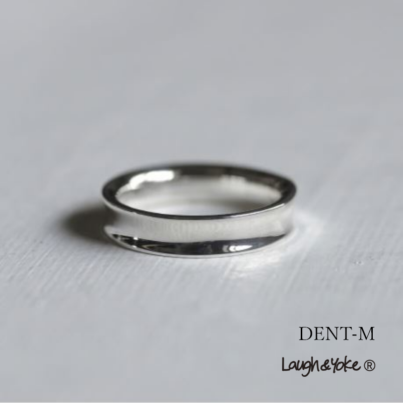 逆甲丸リングDENT-M｜4.1mm幅｜シルバー925｜ 【Laugh＆Yoke】｜Artis