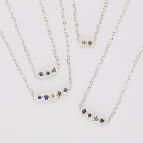 大切な人の宝石を紡ぐネックレス【選べる誕生石-4石-】｜K18イエローゴールド｜Family Necklace（ファミリーネックレス）｜Artisan Works