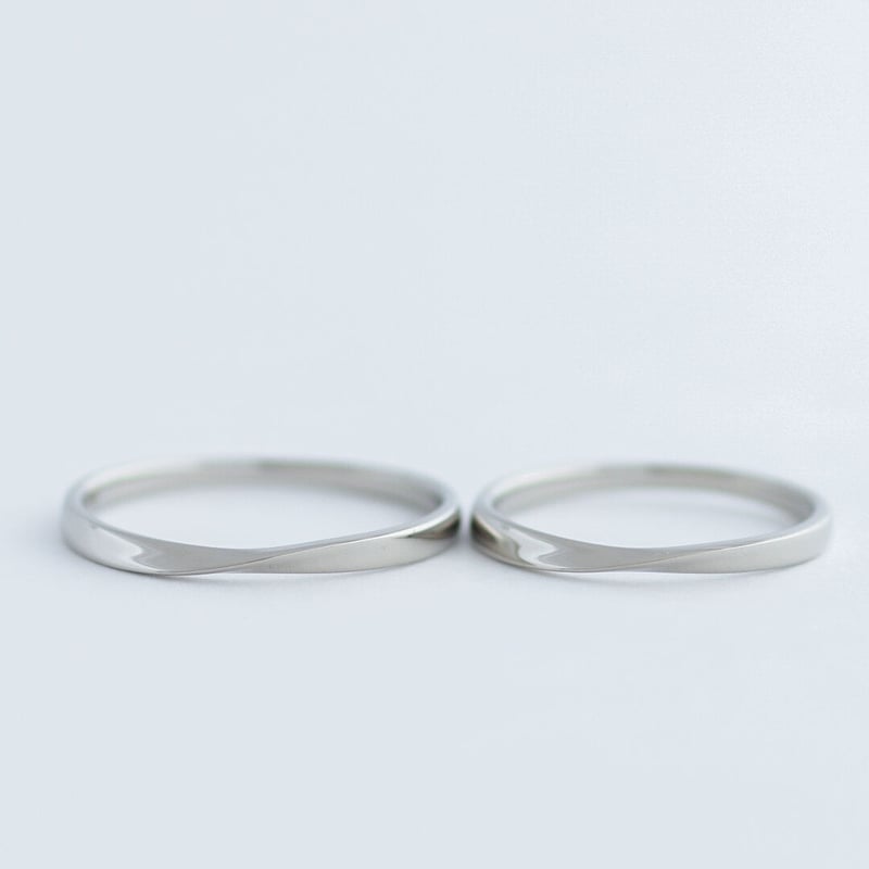 ひねりデザインの結婚指輪 Nova（ノヴァ）｜2.0mm幅｜プラチナ950