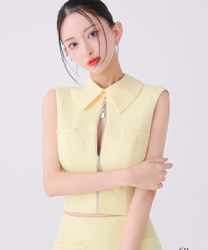 XSサイズあり】バックオープンフロントジップタイトセットアップ