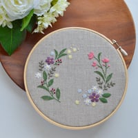 ピンクの花の刺繍図案 | アトリエ＊ノート