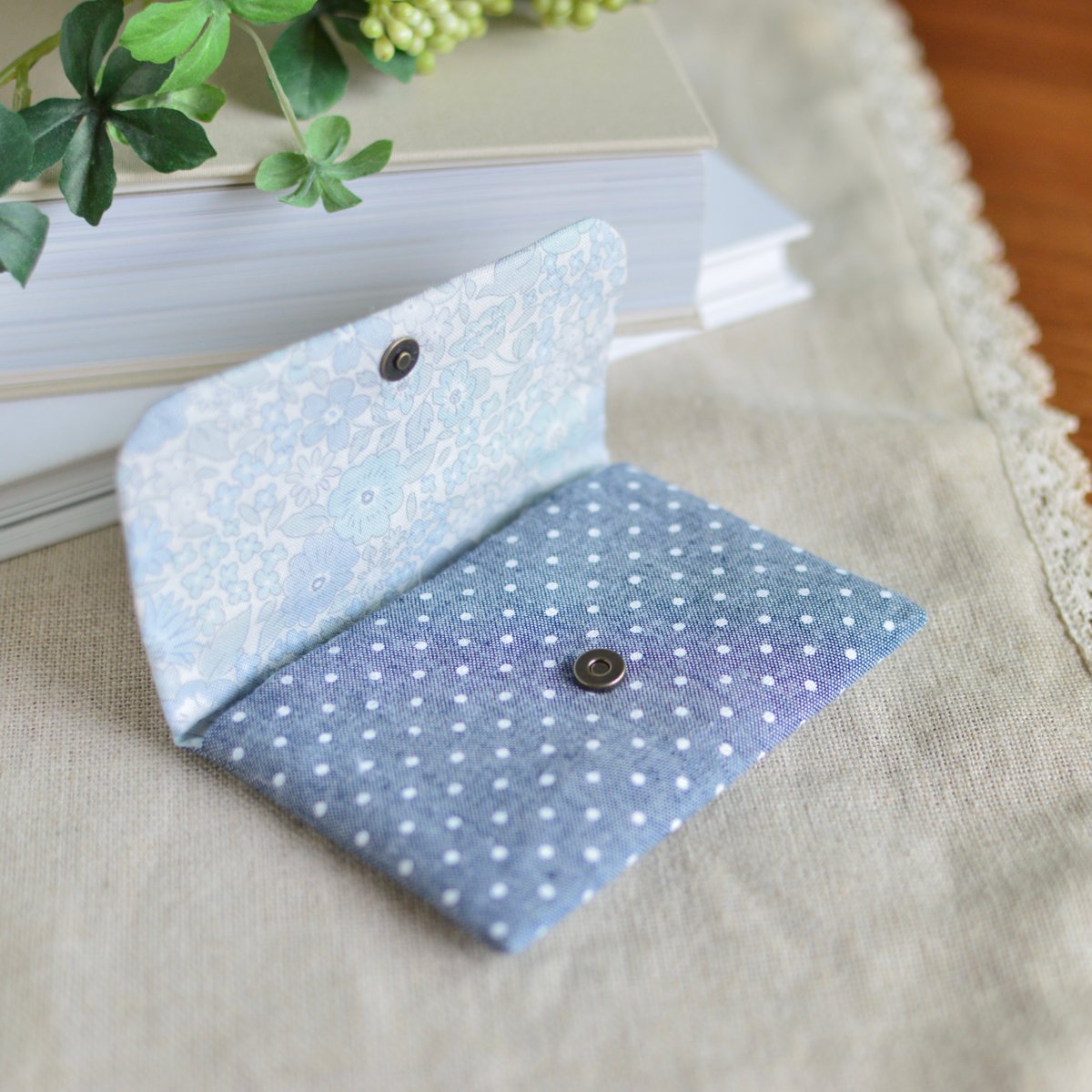 花刺繍のカードケースKit | アトリエ＊ノート