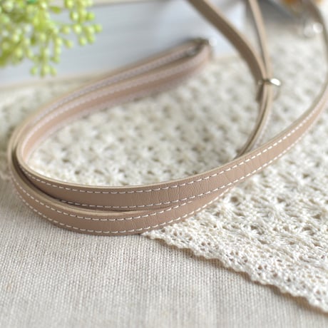 花刺繍のスマホショルダー