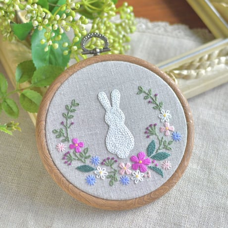 うさぎの刺繍Kit（フープ付）