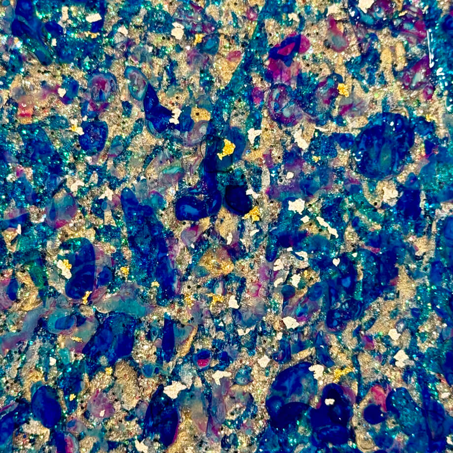 672dd693f27b5205527f843a