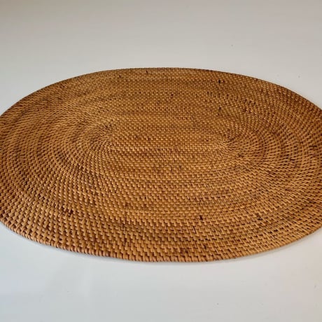 ランチョンマットだ円 大　33×43cm  i-559