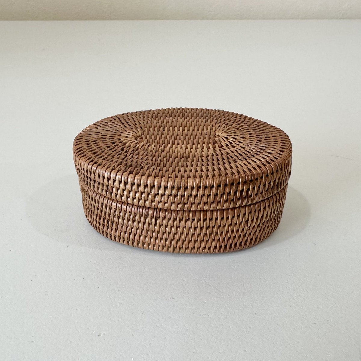 フタ付き楕円小物入れ i-652 | AndYu Online Shop