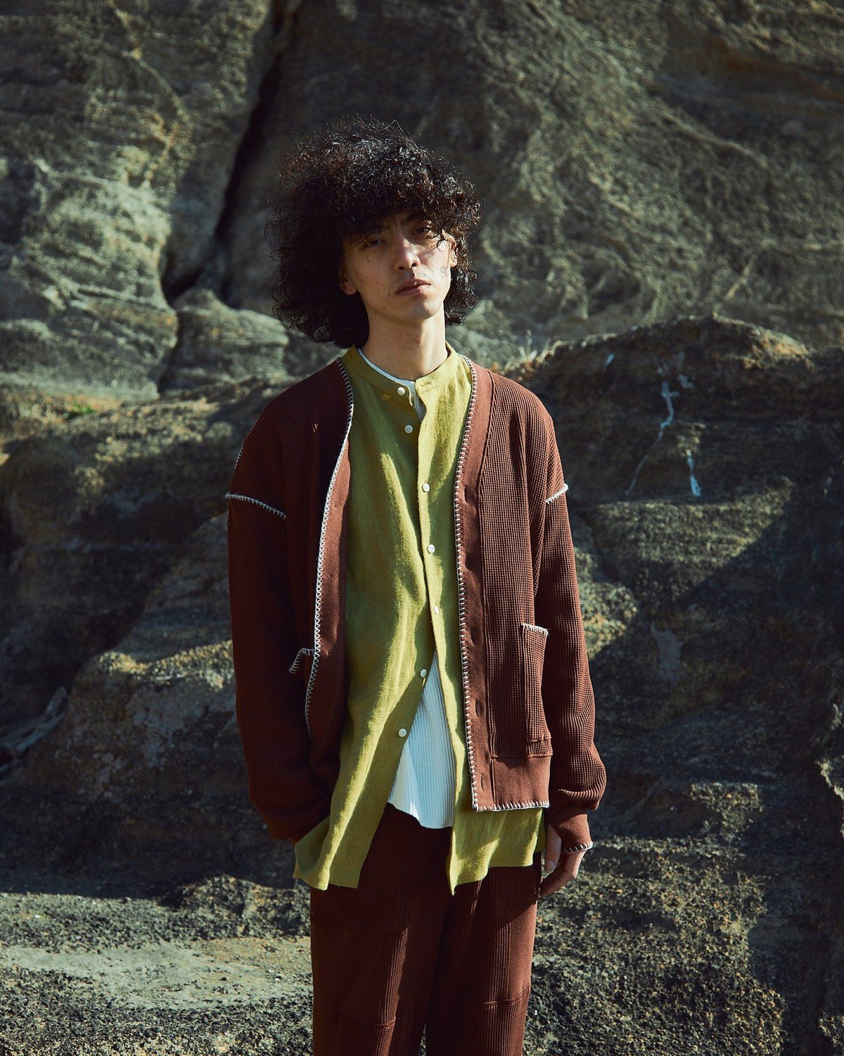 STITCH WAFFLE CARDIGAN [BROWN] | Urig 