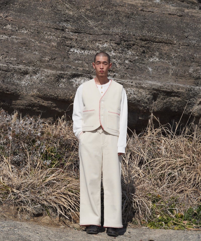 STITCH ANTIQUE VEST [WHITE] | Urig