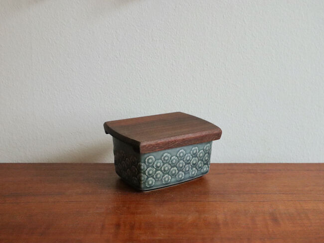 クイストゴー アズール バターケース | Loppehopper