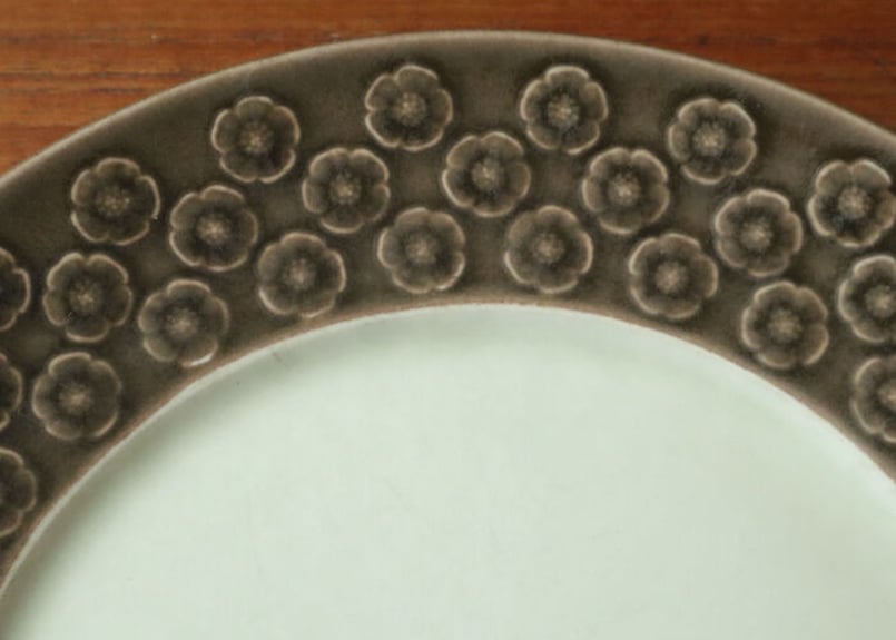 クイストゴー アズール ブラウン ディナープレート | Loppehopper