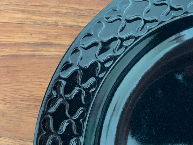 クイストゴー コーディアルパレット（黒）スーププレート | Loppehopper