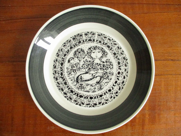 ビョルン・ヴィンブラッド マンスリーカップ＆ソーサー〈6月/ブラック