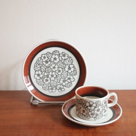 アネモン | STORES