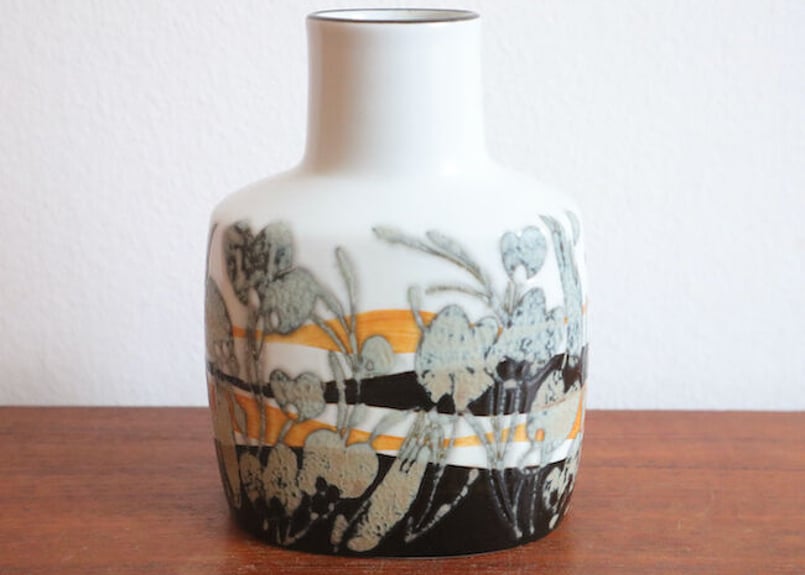 ロイヤルコペンハーゲン 花瓶 M〈フラワー/ダークブルー〉 | Loppehopper