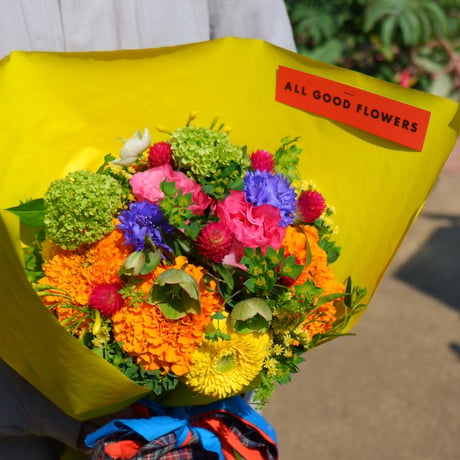 bouquet M（両手で持てるお花束）