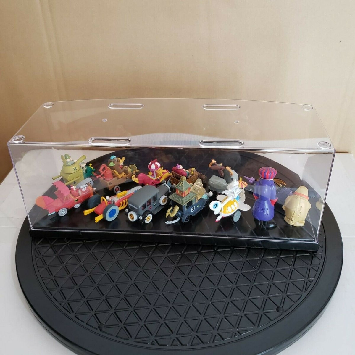 【レア品】Wacky Races Vol. 1 & 2 フィギュアセット レア品】Wacky Races Vol. 1 & 2 フィギュアセット - メルカリ