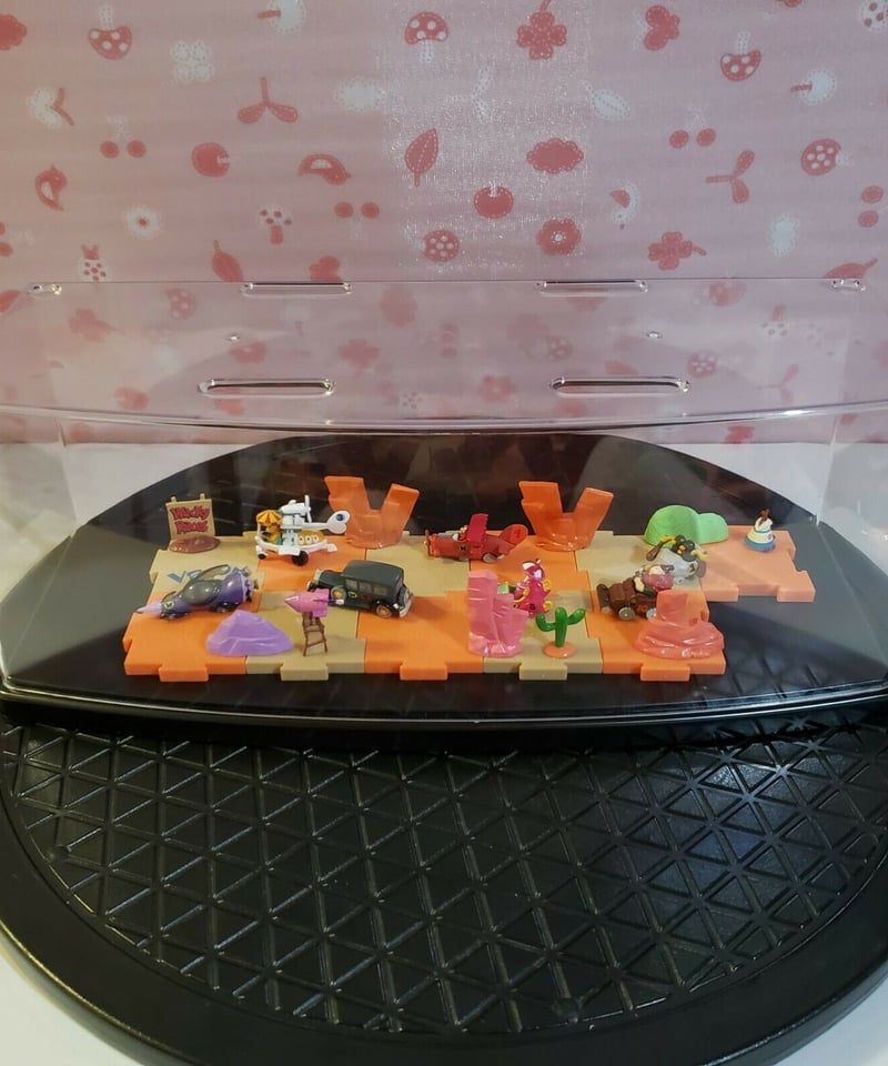 Wacky Races Diorama Set Vol.1 AB W/ Acrylic Cas