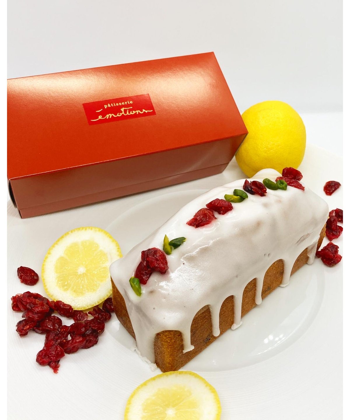 無添加パウンドケーキ　ドライクランベリーアーモンドと国産レモン fit=scale-down,w=1200