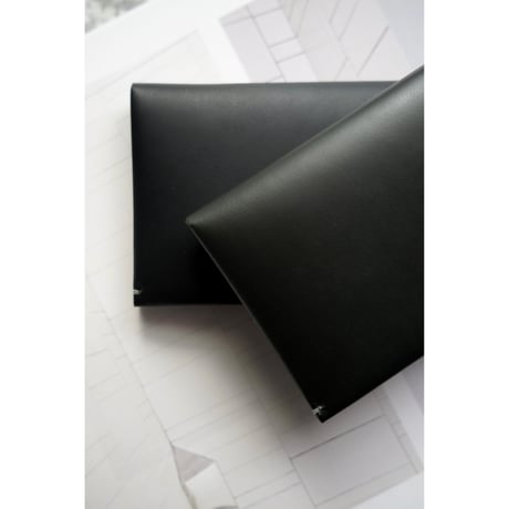 LO  / Piuma  long   ( long wallet )