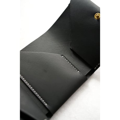 LO  / Piuma    fold       ( wallet )