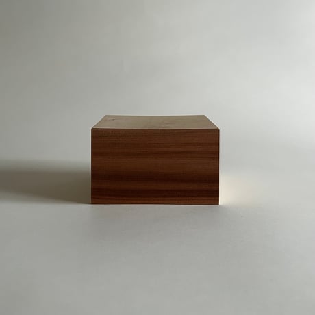 WOODS  BOX  _  L