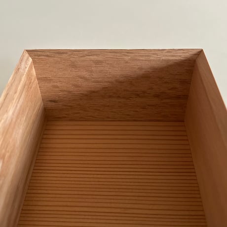 WOODS  BOX  _  L