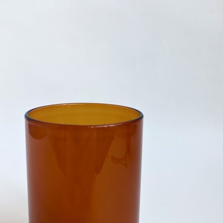GLASS   AMBER  /  M