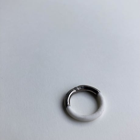 THIS  SIDE    /   Platinum