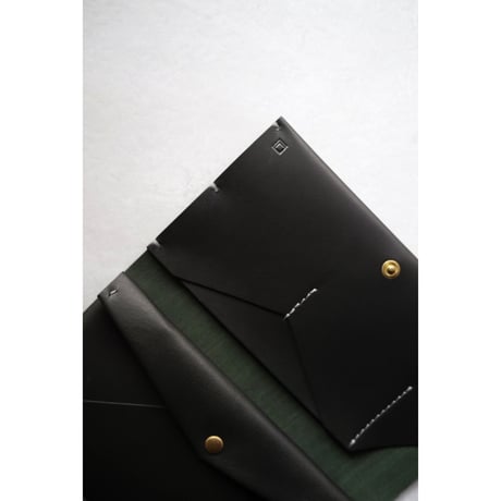 LO  / Piuma  long   ( long wallet )