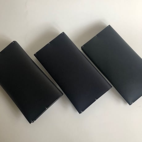 LO  / Piuma  long   ( long wallet )