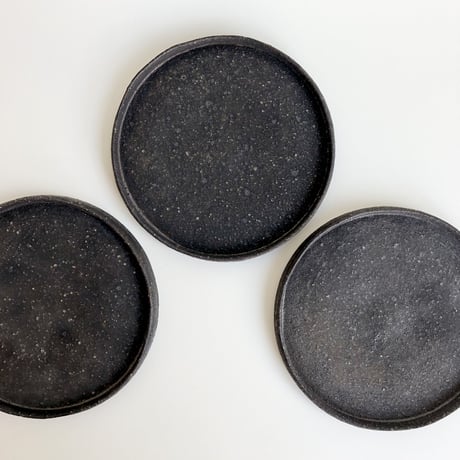 遠藤 岳  /  Plate φ110  _ black