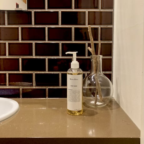 MATIN et ĒTOILE   /  Botanique  BODY WASH