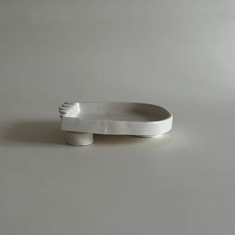 マツモトリョウタ　_ 16  半円 tray 脚付