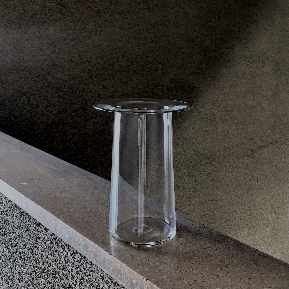 奥 泰我 / hoop vase kaku L | toau