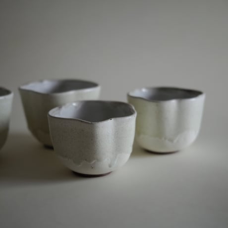 鈴木 恵麗子  /  変形 湯呑み