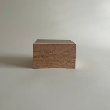 WOODS  BOX  _  L