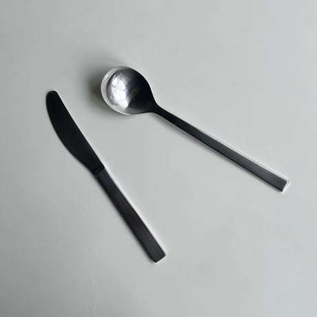 SARO    /    TABLE  KNIFE