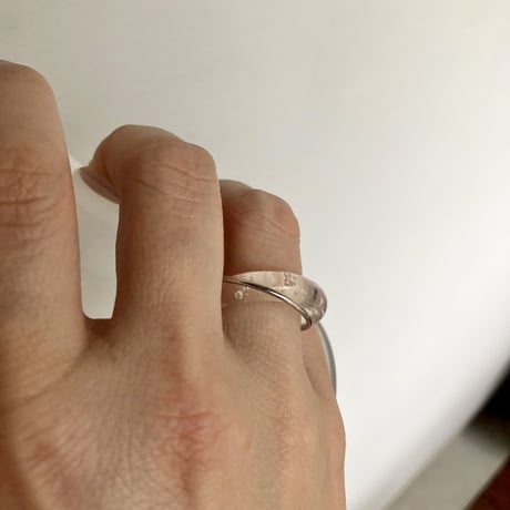 Glass   ring  /  CLEAR _ Bubbles