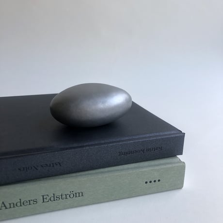 haec  /  Paper weight  Stone ( Coloring )   _ 002   SV
