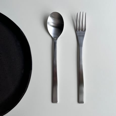 SARO    /   TABLE  FORK