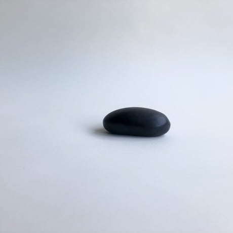 haec  /  Paper weight  Stone ( Coloring )   _ 004     BK