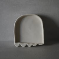 マツモトリョウタ　_ 16  半円 tray 脚付