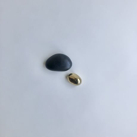 haec  /  Paper weight  Stone ( Coloring )   _ 004     BK