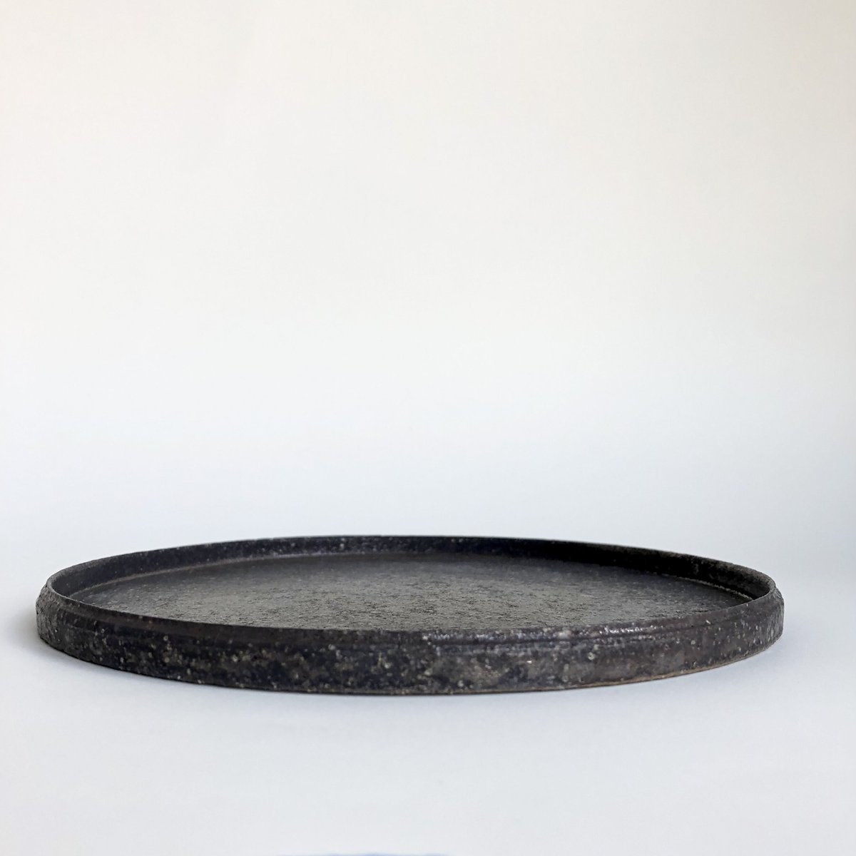 遠藤 岳 / Plate φ180 _ black | toau
